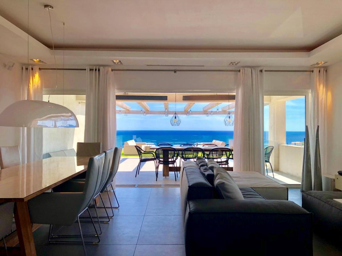 Vue Panoramique Sur La Baie De St Tropez Villa Les Issambres Dış mekan fotoğraf