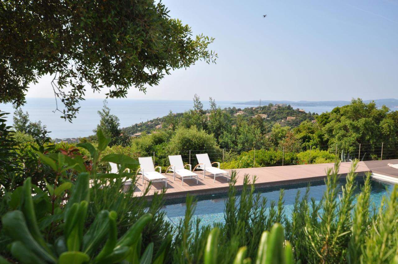 Vue Panoramique Sur La Baie De St Tropez Villa Les Issambres Dış mekan fotoğraf